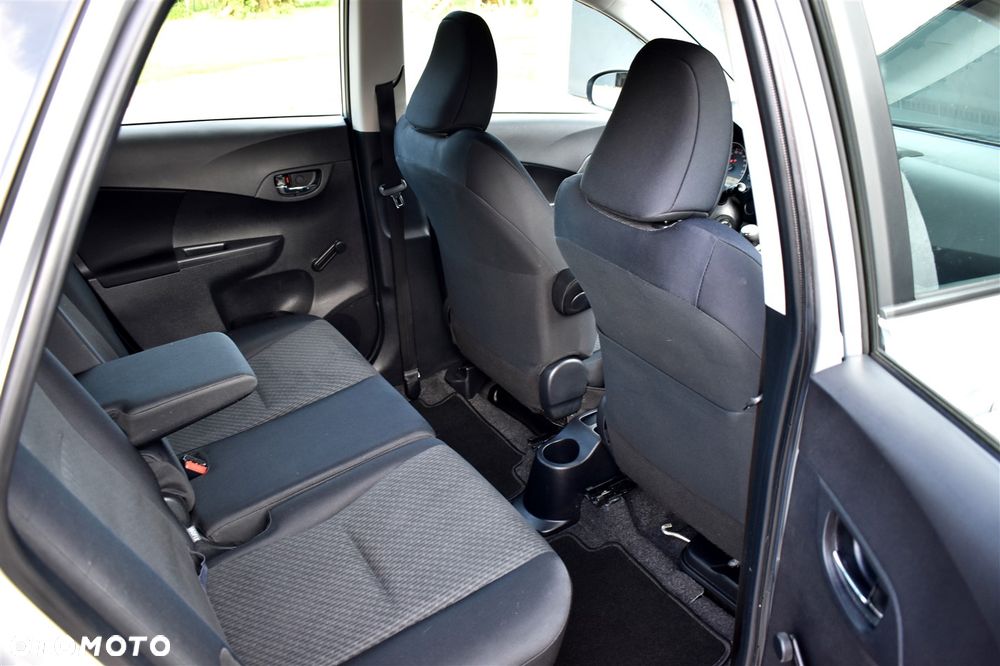 Toyota Verso S 1.33 VVT-i Start-Stop Life - 24