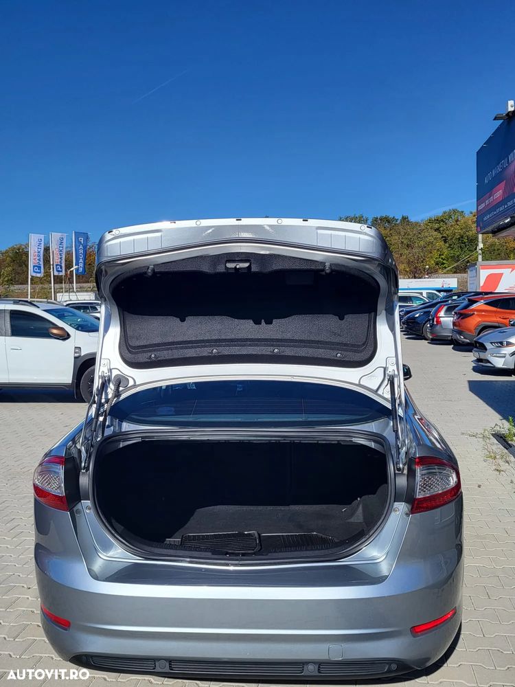 Ford Mondeo 2.0 Duratorq TDCi Powershift Titanium - 22