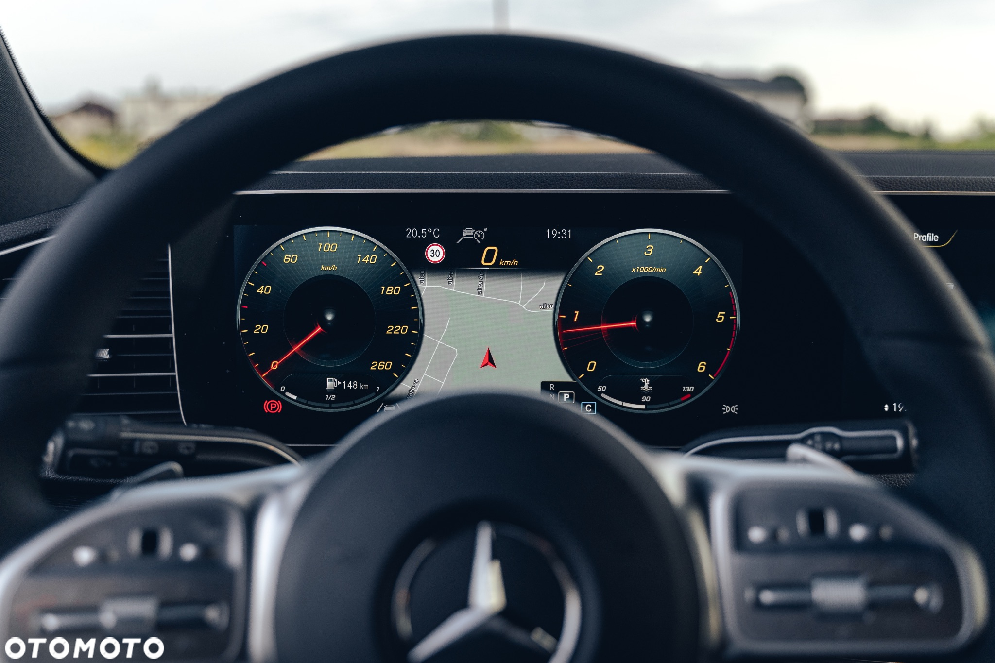 Mercedes-Benz GLE 300 d 4-Matic - 23