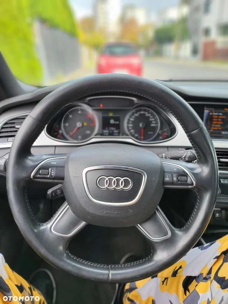 Audi A4 Avant - 14