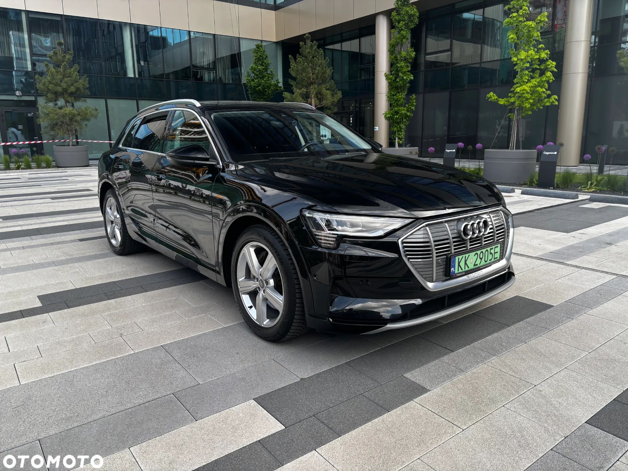 Audi e-tron 50 quattro - 1