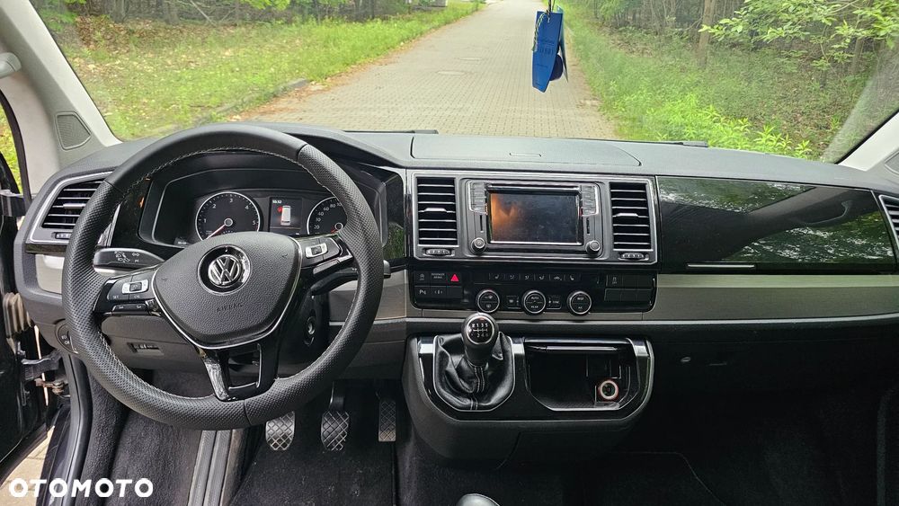 Volkswagen Multivan - 5