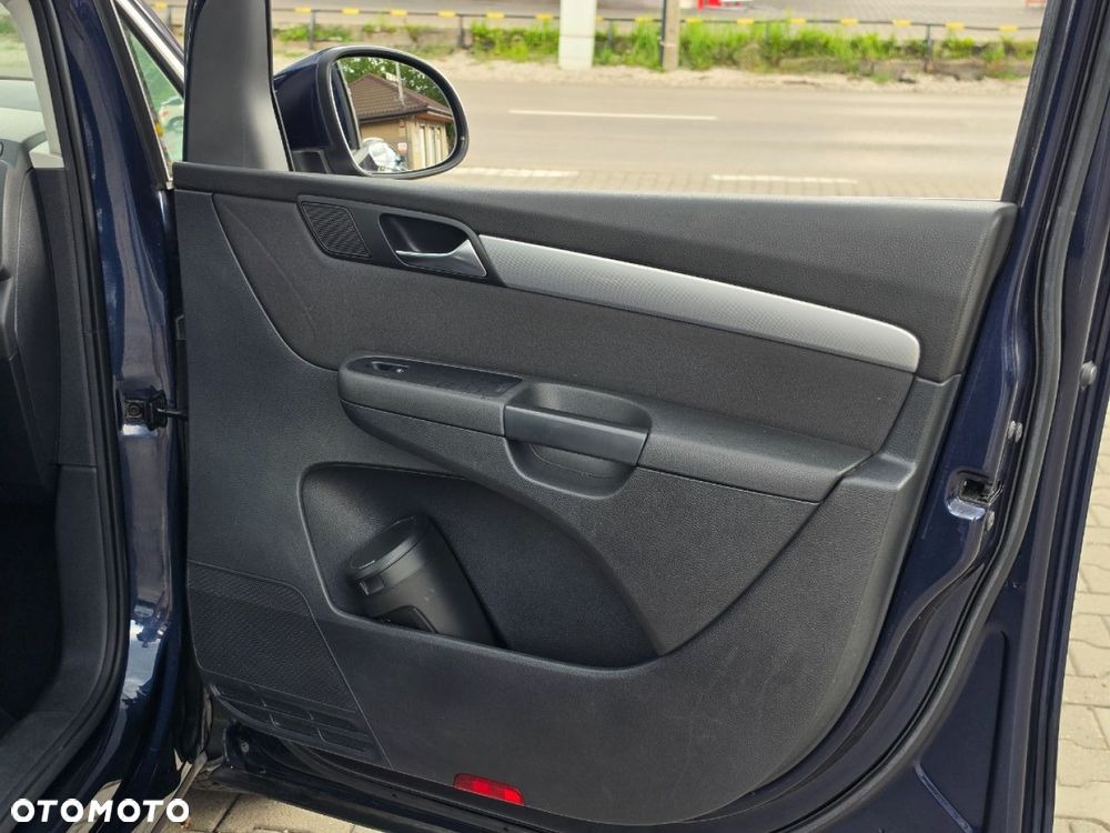 Volkswagen Sharan - 31