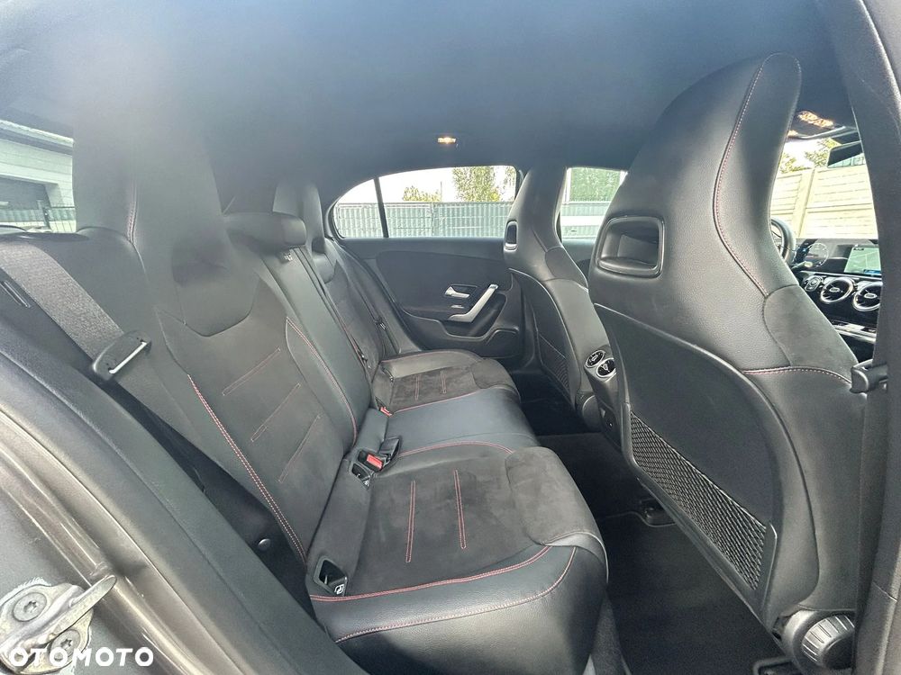 Mercedes-Benz Klasa A 220 d 4-Matic AMG Line 8G-DCT - 18