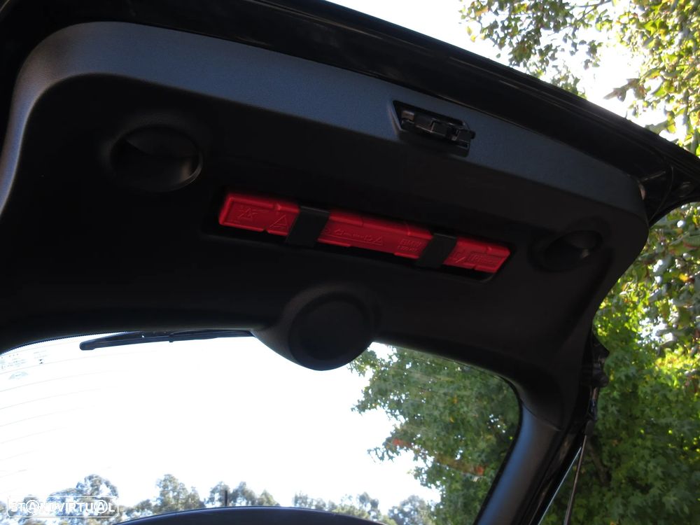 MINI 5 Portas One Sport Edition - 21