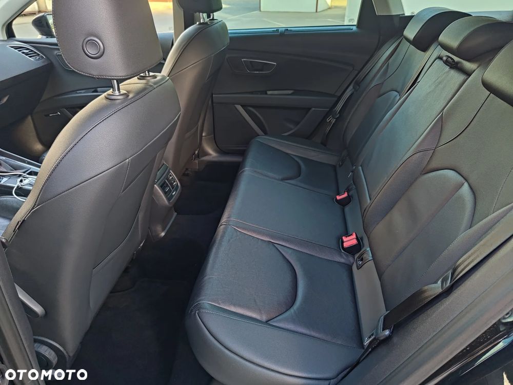 Seat Leon Sportstourer 2.0 TDI Start&Stop 4Drive DSG X-Perience - 16