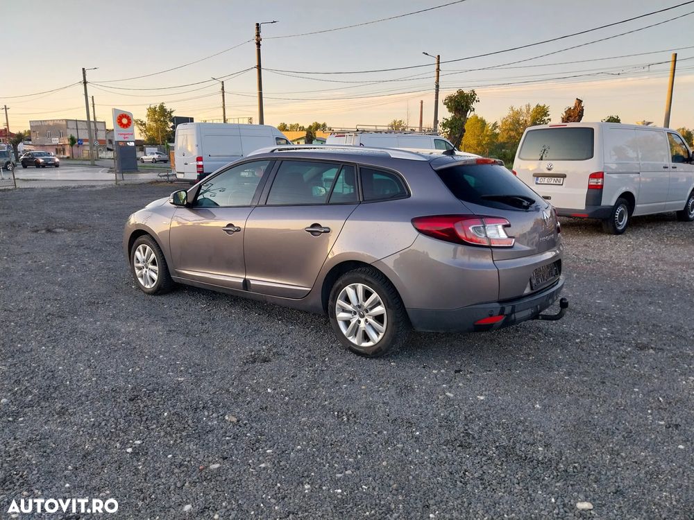 Renault Megane ENERGY dCi 130 Start & Stop Bose Edition - 2