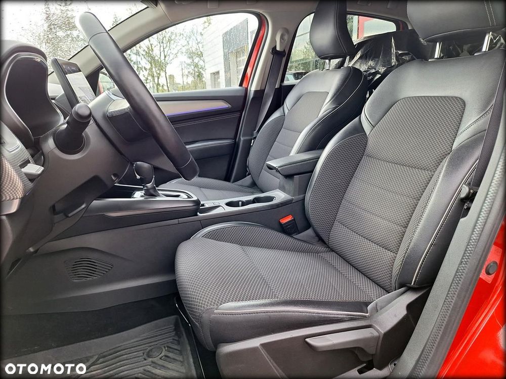 Renault Arkana 1.6 E-TECH Intens MMT - 6