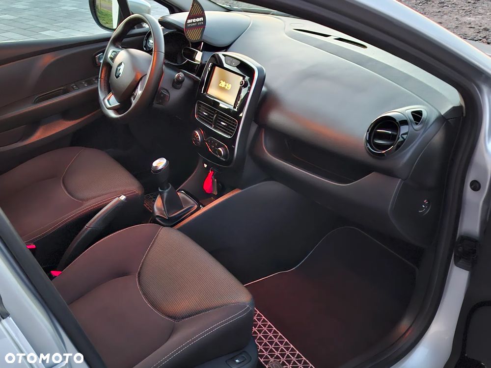 Renault Clio (Energy) TCe 90 Start & Stop LIMITED - 11