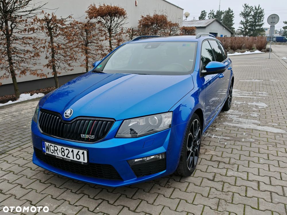 Skoda Octavia 2.0 TDI DSG RS - 1