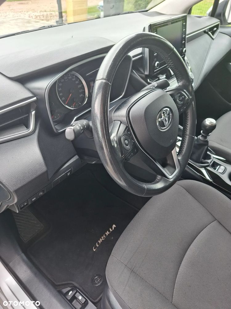 Toyota Corolla 1.6 Comfort - 13
