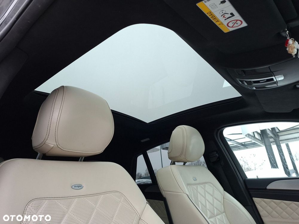 Mercedes-Benz GLE - 17