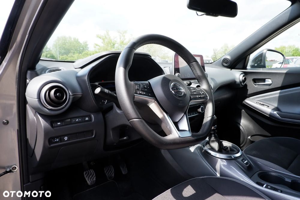 Nissan Juke 1.0 DIG-T Kiiro - 25