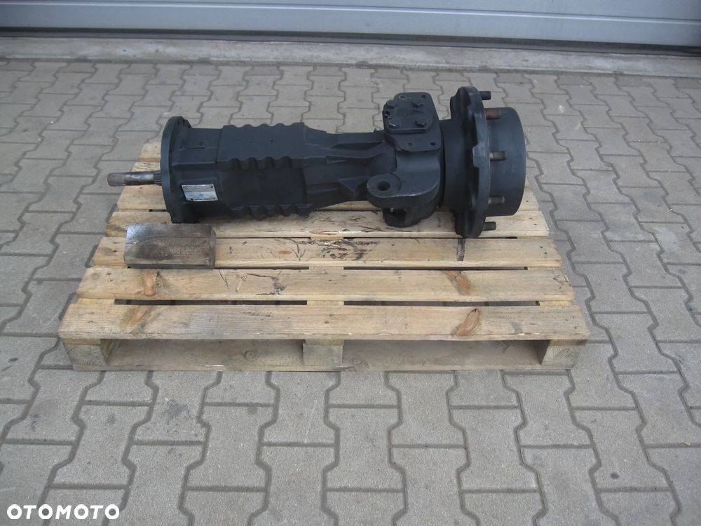 Obudowa mostu lewa prawa pochwa 11527 carraro 150157 ranger 965 kramer 880 ahlmann 880