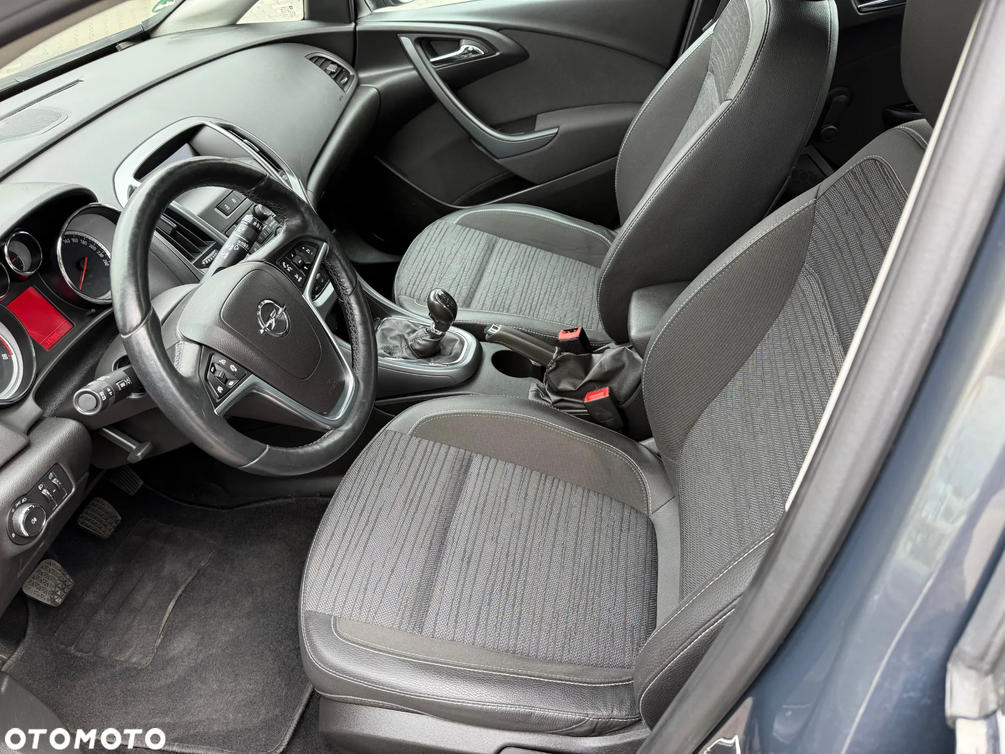 Opel Astra 1.6 Sports Tourer - 11