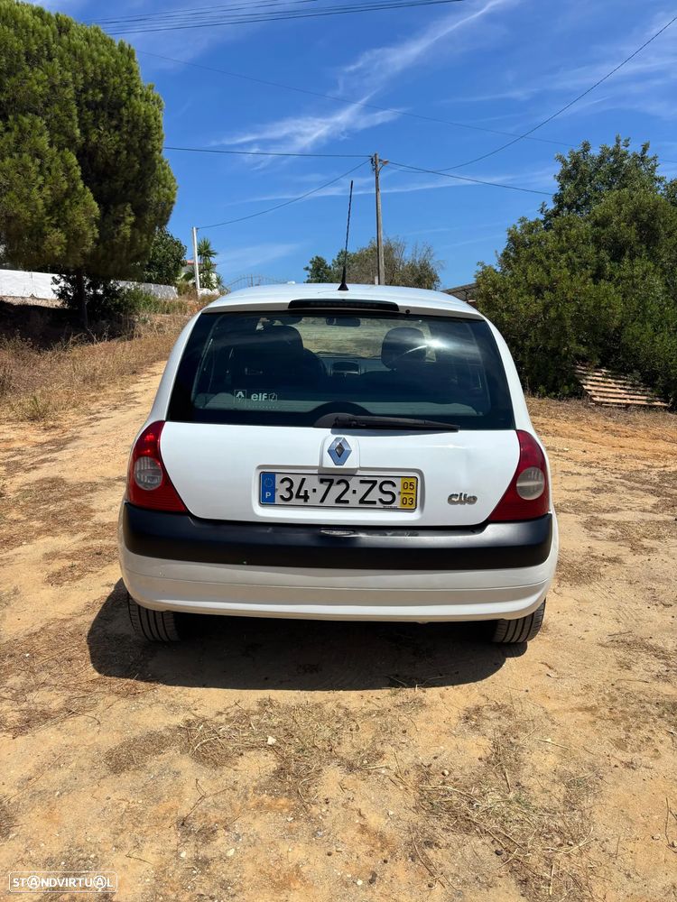 Renault Clio 1.5 dCi Confort - 4
