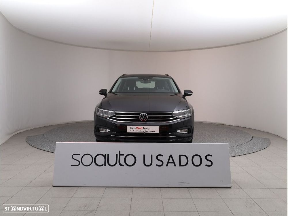 VW Passat Variant 2.0 TDi Business DSG - 12