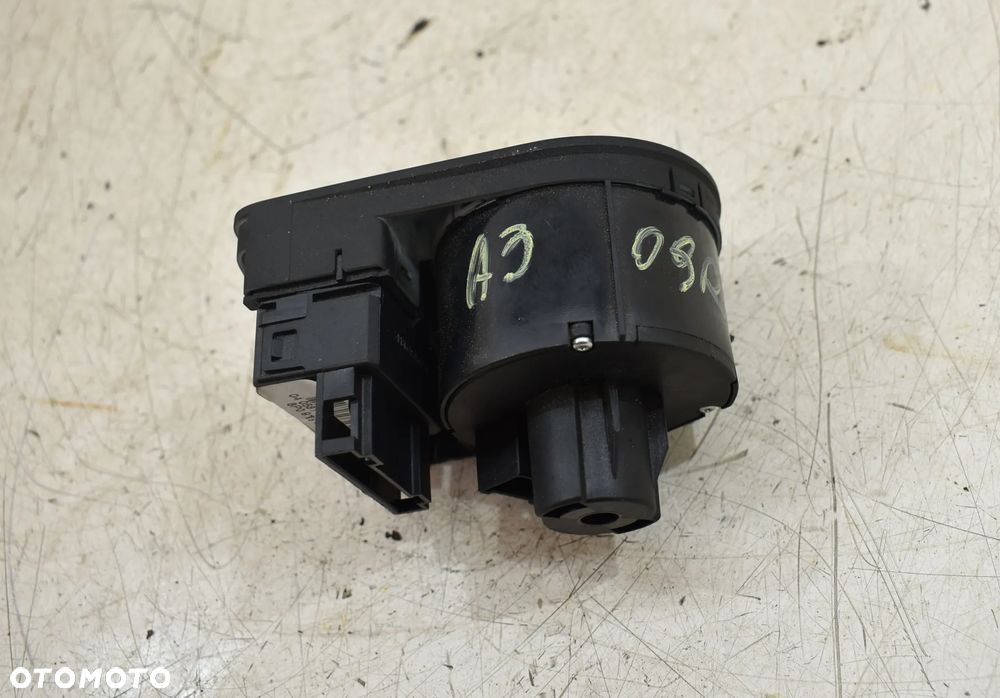 WŁĄCZNIK PRZEŁĄCZNIK SWIATEŁ AUDI A3 8P LIFT 09R 8P1941531BB - 2