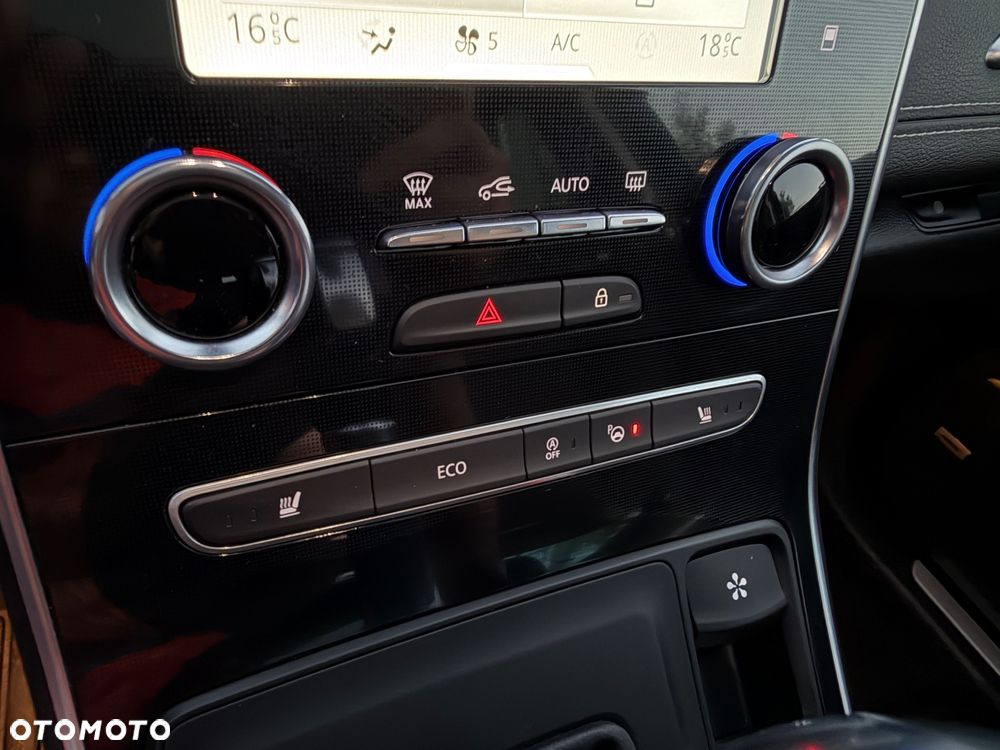 Renault Scenic 1.7 Blue dCi Bose EDC - 32