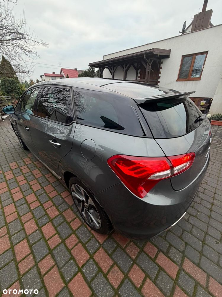 Citroën DS5 2.0 HDi SportChic - 3