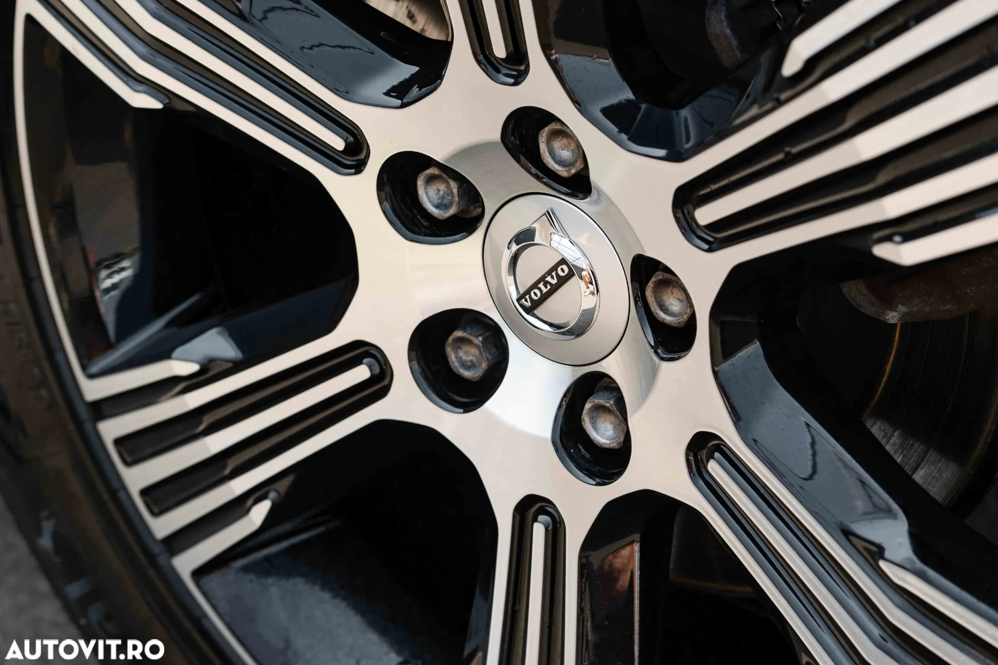 Volvo XC 40 D4 AWD Inscription - 17