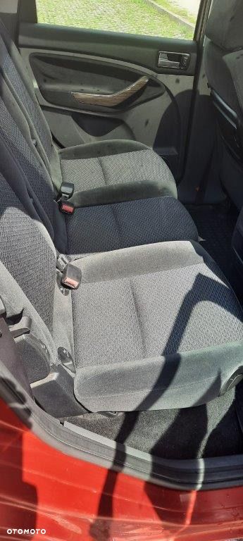 Ford C-MAX 2.0 Ghia - 10