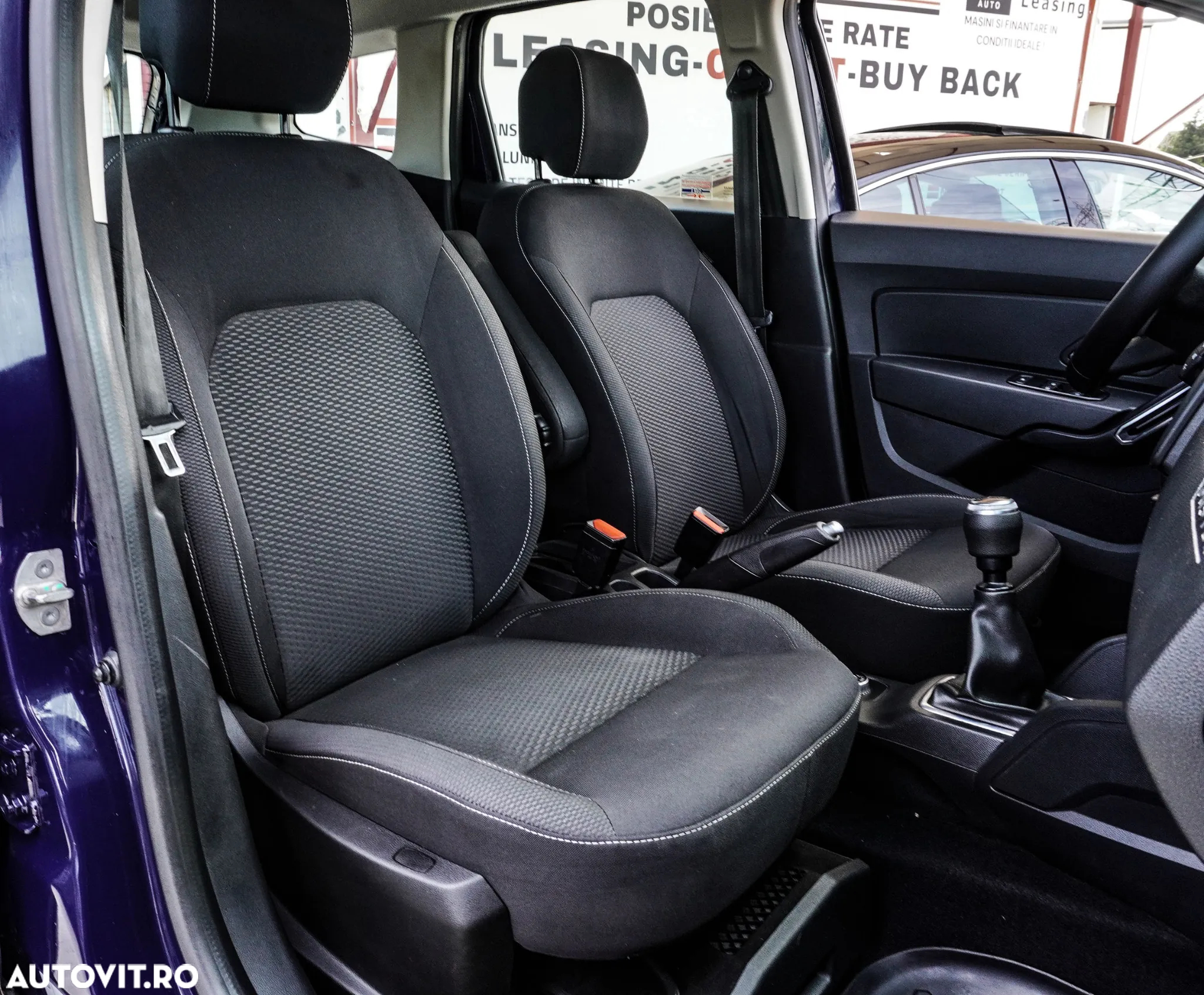 Dacia Duster 1.5 dCi 4WD Essential - 14