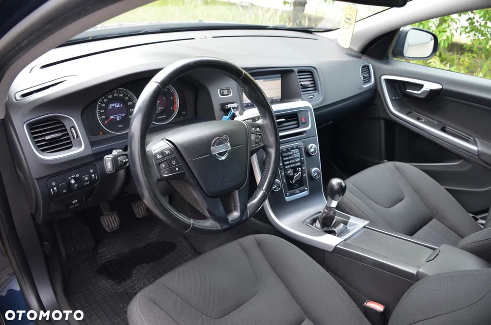 Volvo V60 D2 - 21