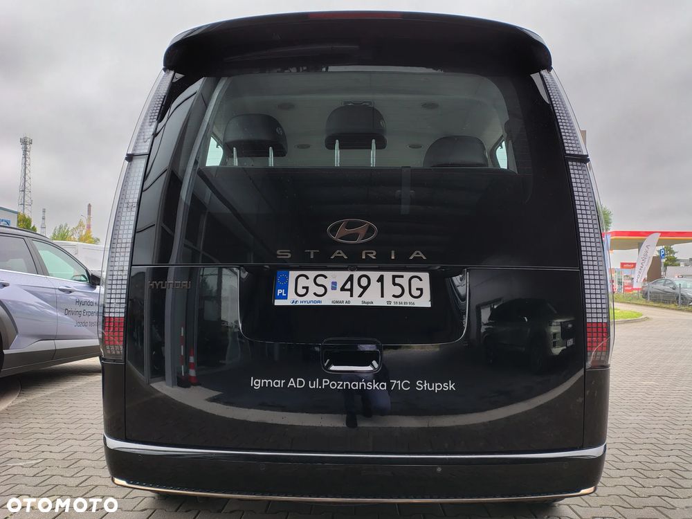 Hyundai Staria 1.6 T-GDI HEV Luxury - 9