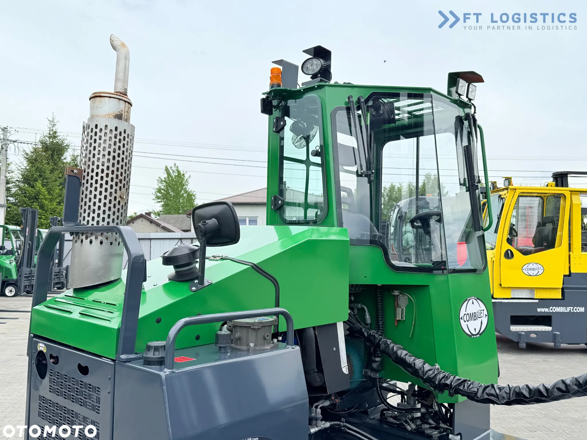 Combilift C4000 / TRIPLEX / 9300MM /  DUŻY WYBÓR WÓZKÓW CZTEROKIERUNKOWYCH / WOLNY SKOK / POZYCJONER / GAZ / KABINA / JAK NOWY - 36