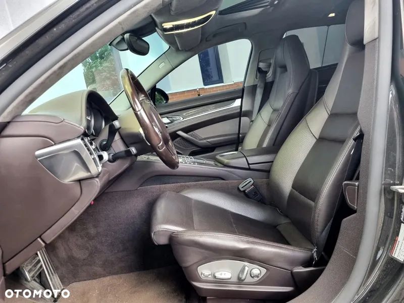 Porsche Panamera Turbo S Executive PDK - 30