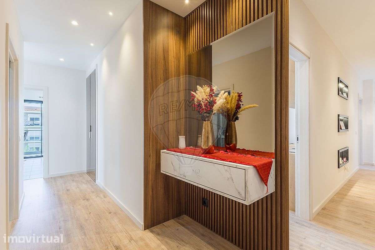 Apartamento T4 para venda - Grande imagem: 3/42