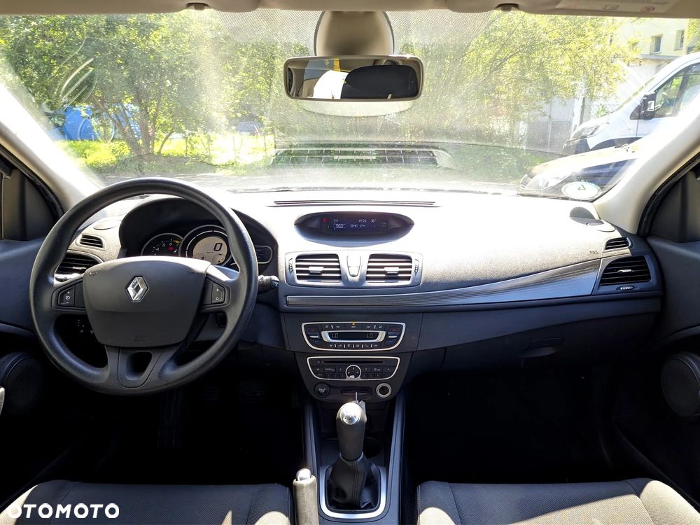 Renault Megane 1.6 16V 100 Expression - 8