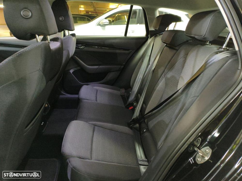 Skoda Octavia Break 1.4 TSi iV Style DSG - 9