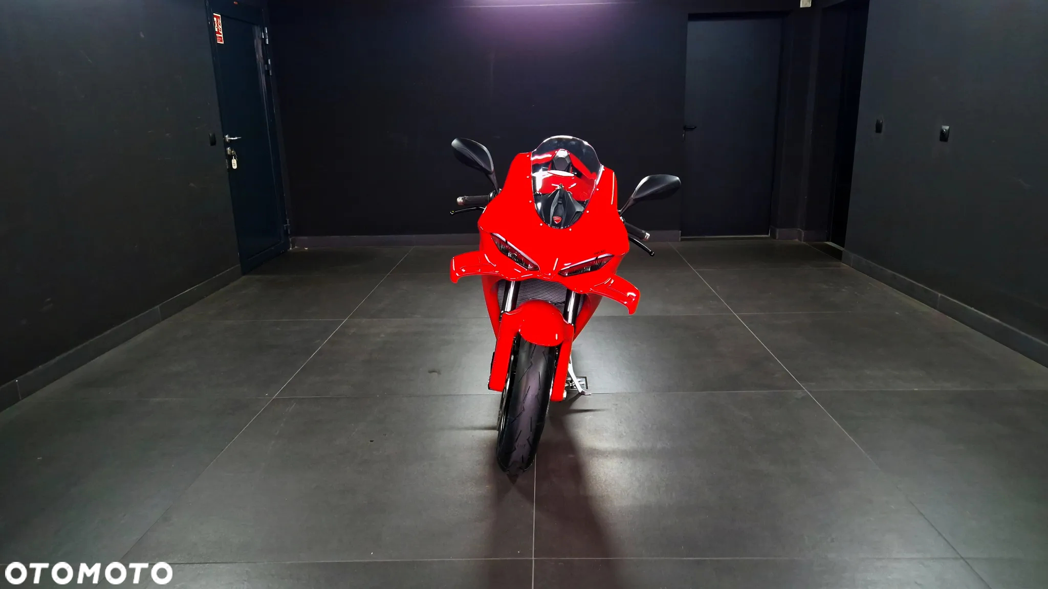 Ducati Panigale V4 - 8