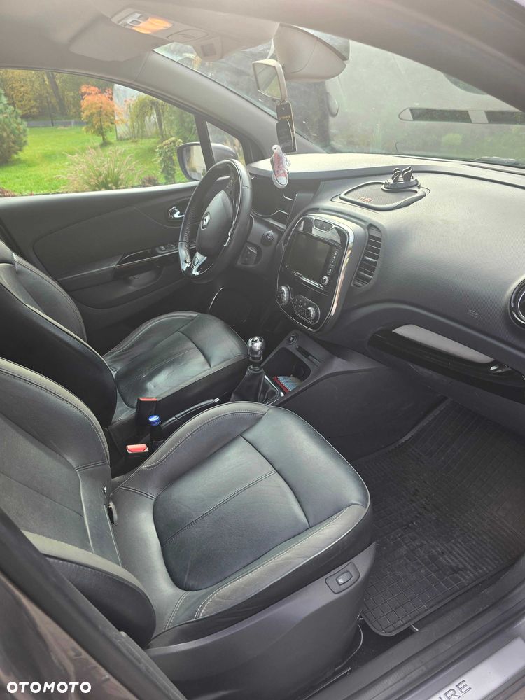 Renault Captur - 4