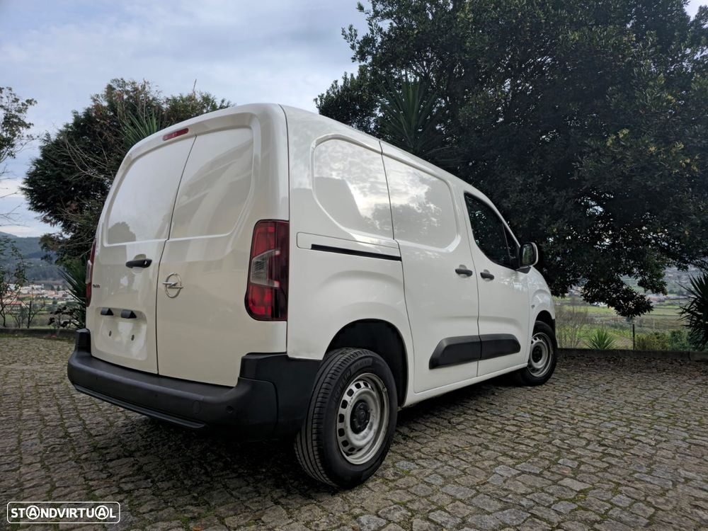 Opel Combo 1.5 CDTi L1H1 Enjoy - 2