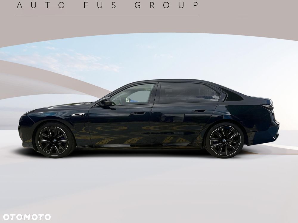 BMW Seria 7 M760e PHEV xDrive Individual Edition sport - 4