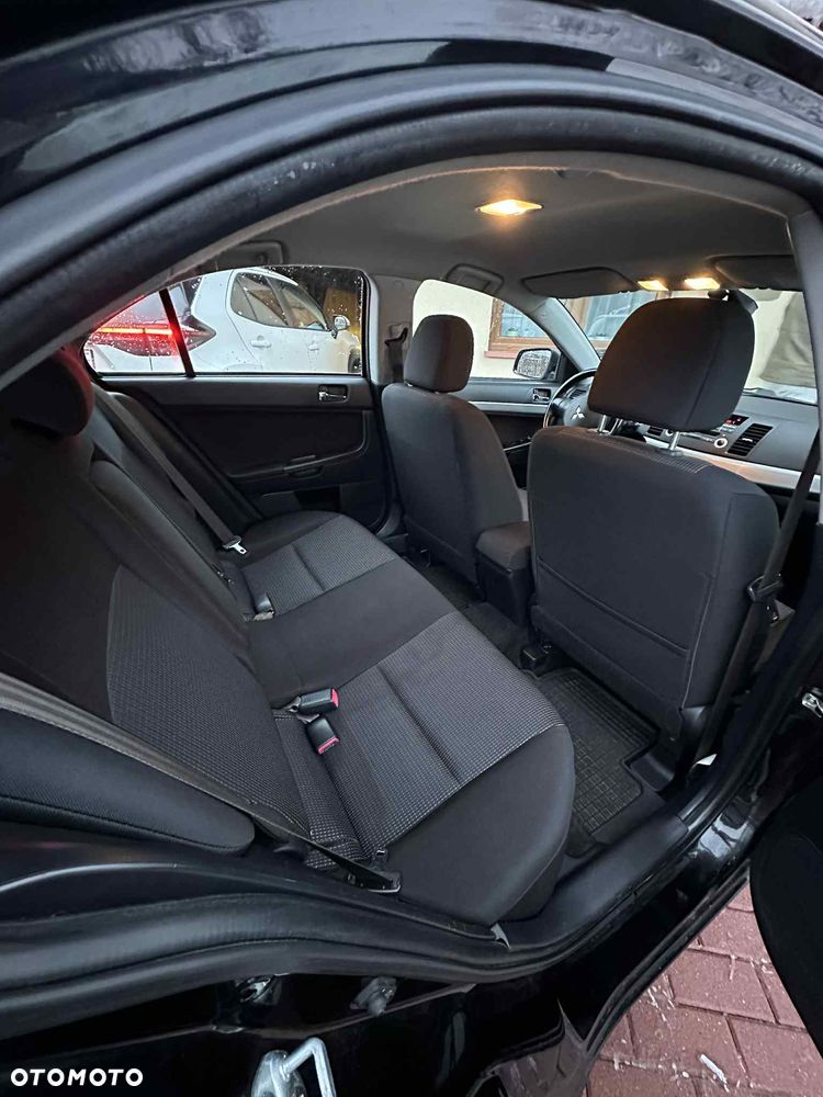 Mitsubishi Lancer 2.0 DI-D Inform - 8