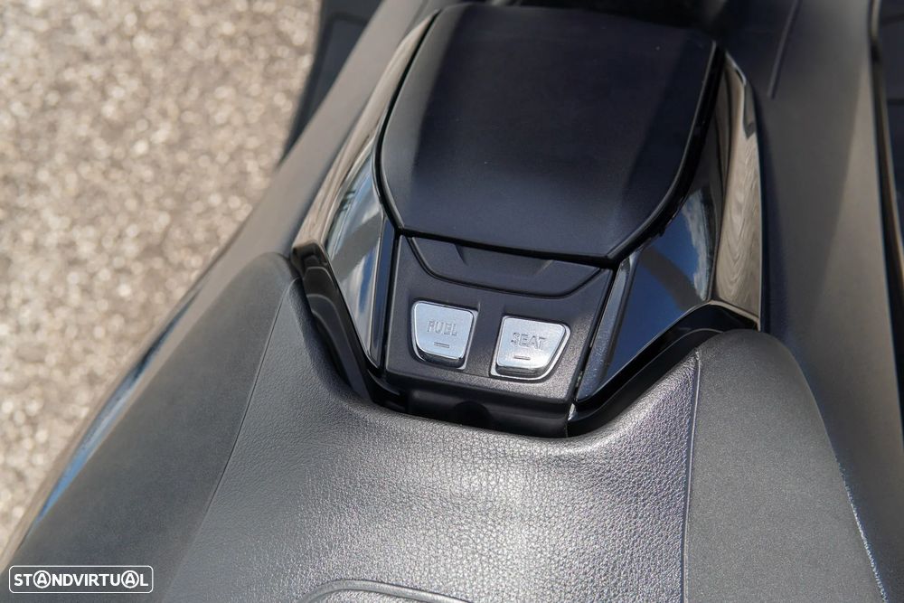 Yamaha TMAX TMAX DX - 9