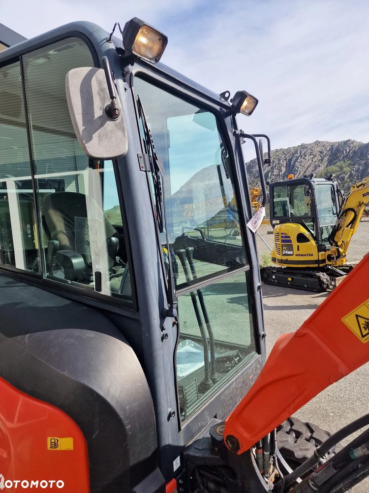 Kubota Kubota U27-4 „1500 godzin i dobrze wyposażony” - 15
