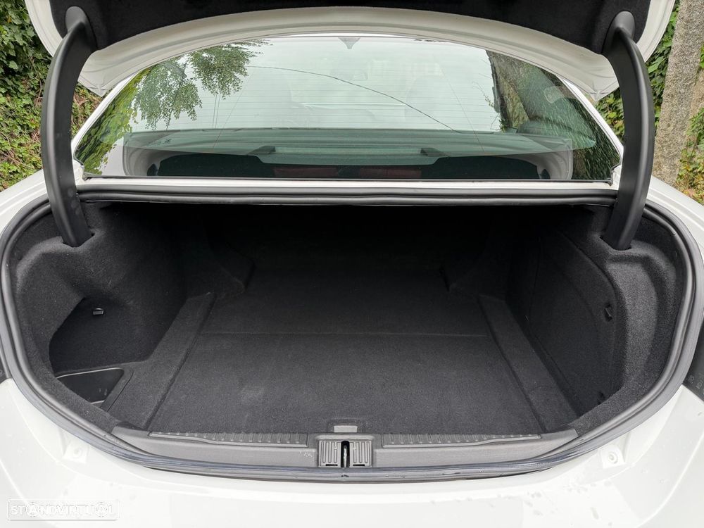 Alfa Romeo Giulia 2.2 D AT8 - 9