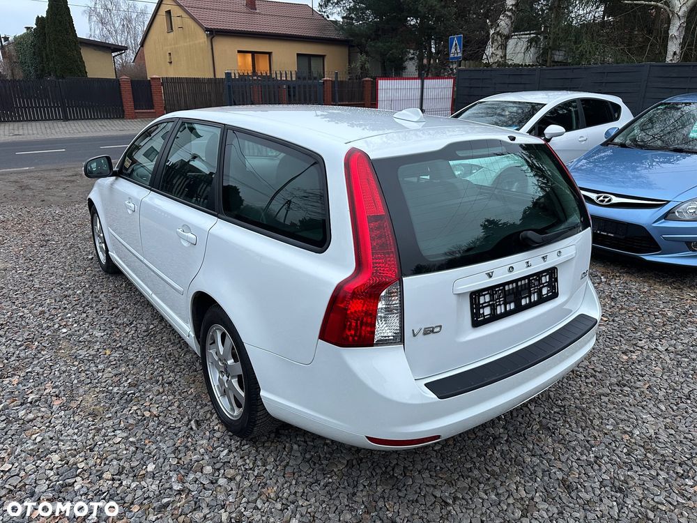 Volvo V50 DPF DRIVe Momentum - 12