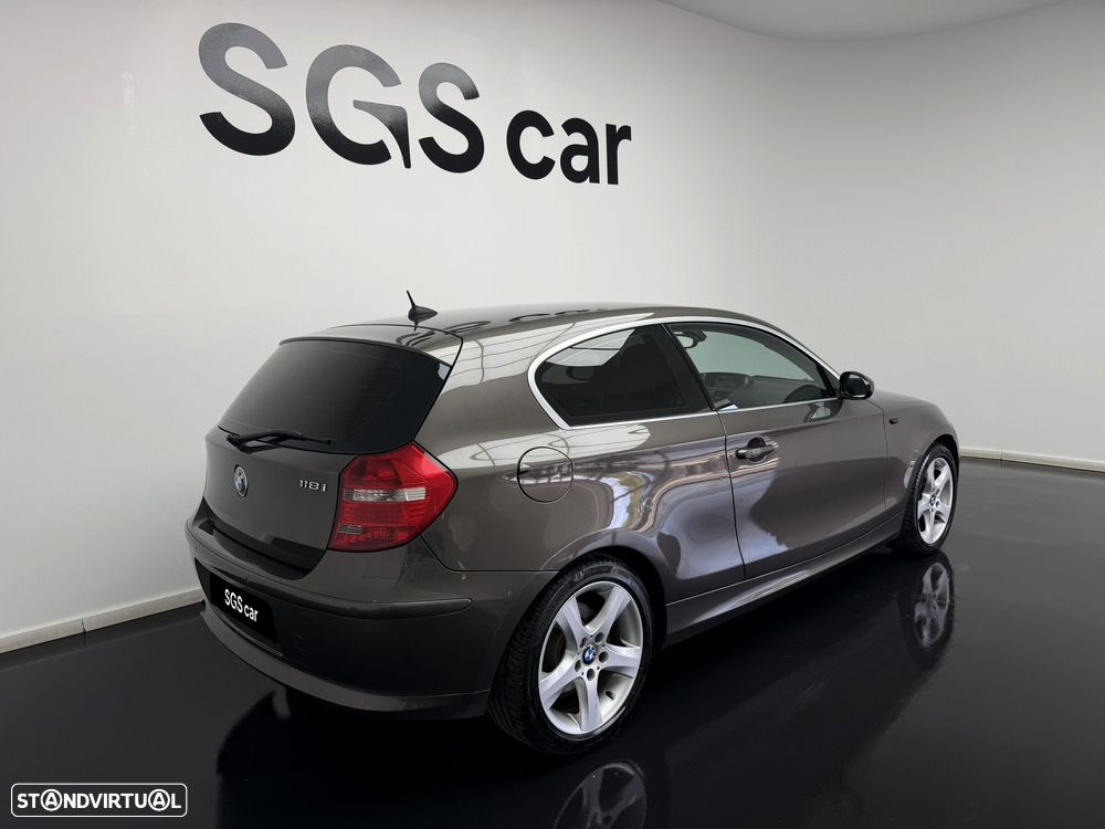 BMW 118 i Edition Lifestyle - 5
