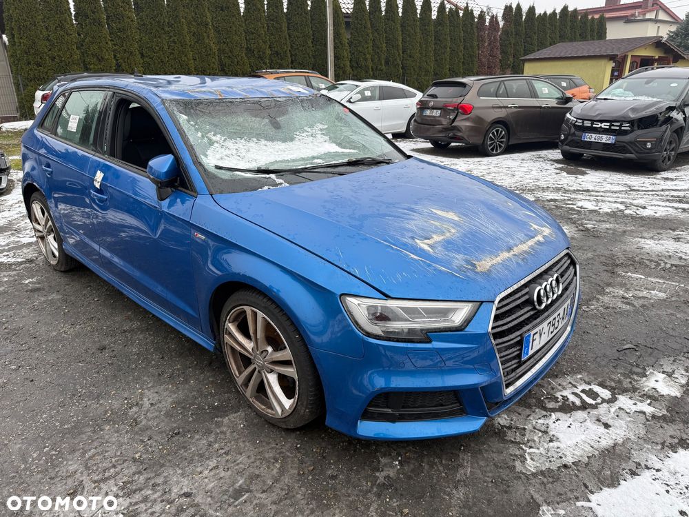 Audi A3 Sportback - 4