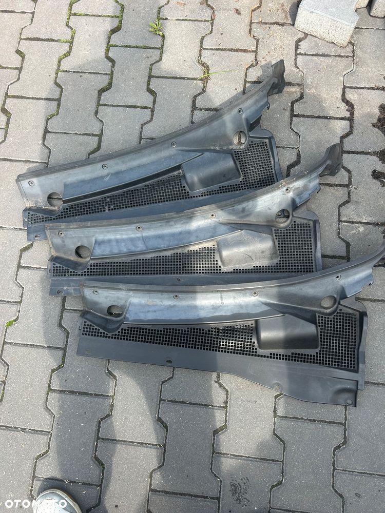 FORD MAVERICK MAZDA TRIBUTE PODSZYBIE LEWE STAN BDB  CZESCI ROZNE PYTAC