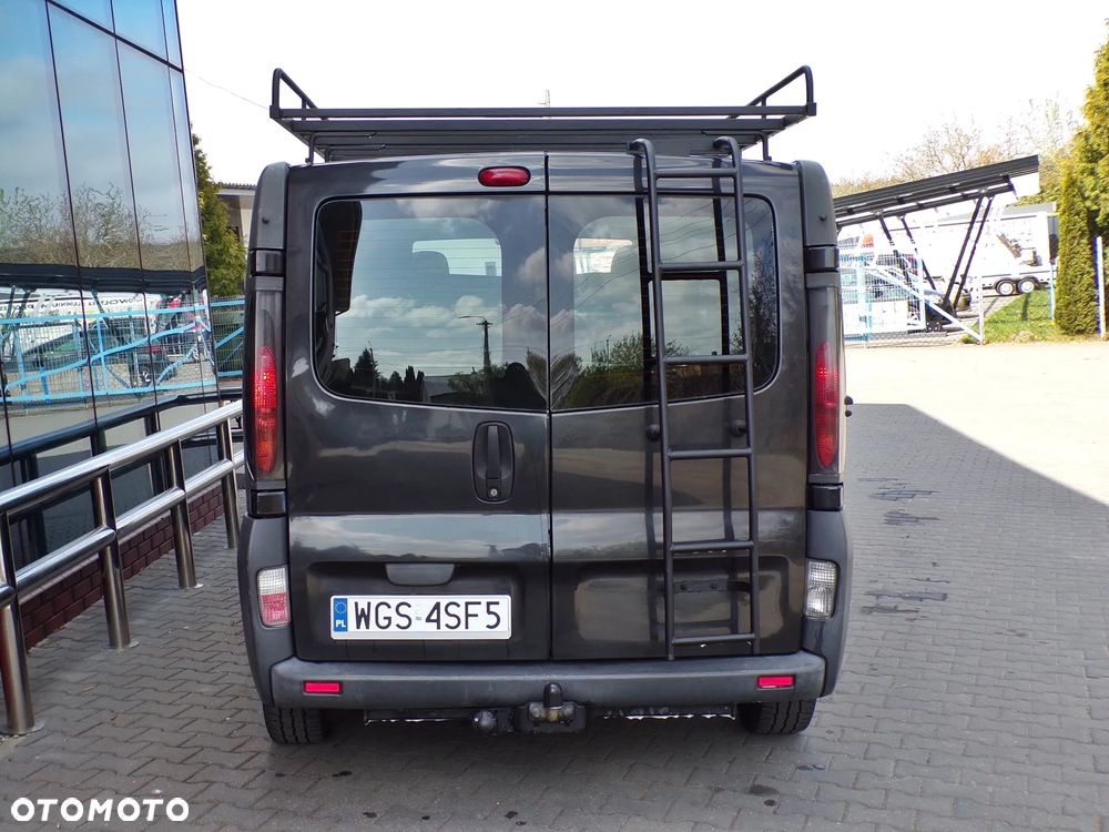 Renault TRAFIC - 9