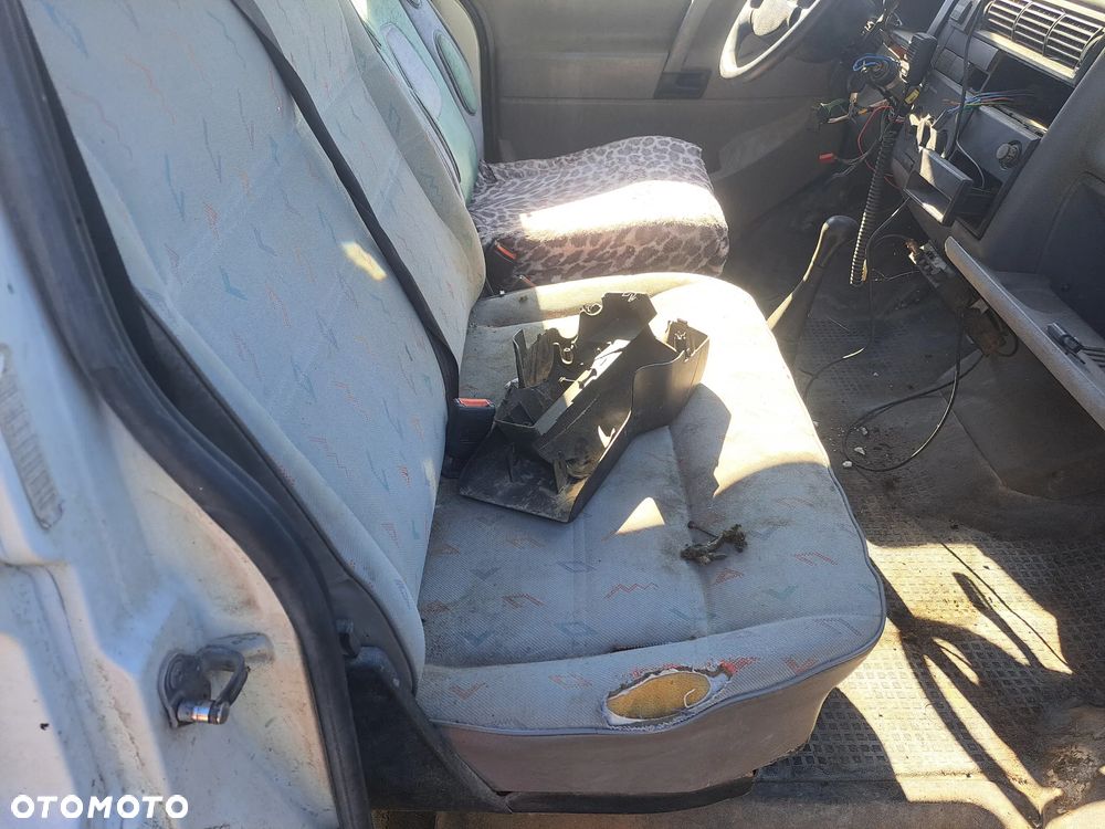 VOLKSWAGEN T4 DOKA 2.4D 1996R - CZĘŚCI !!! - 11