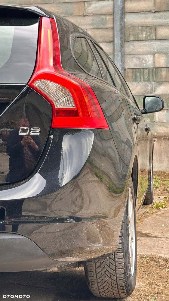 Volvo V60 D2 Geartronic Powershift Kinetic - 15
