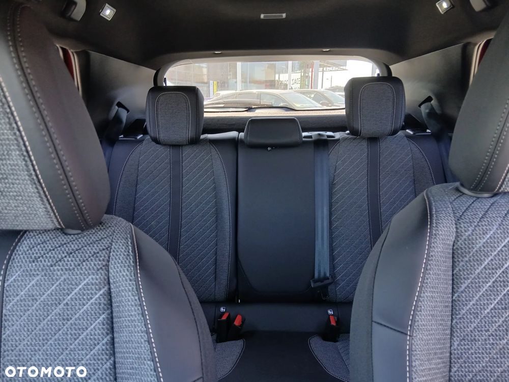 Peugeot 2008 PureTech 100 Allure S&S BVM6 - 7